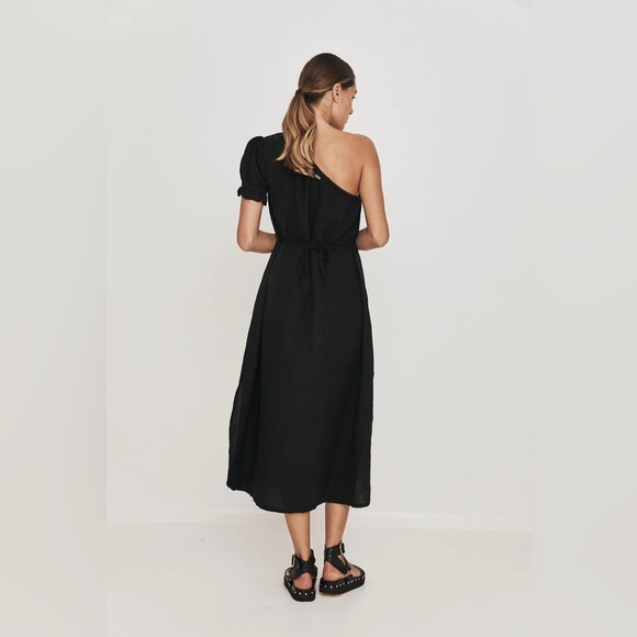 Saint Helena | Black Mara Gown Linen Cotton Midi One Off Shoulder Dress - Picture 4 of 12